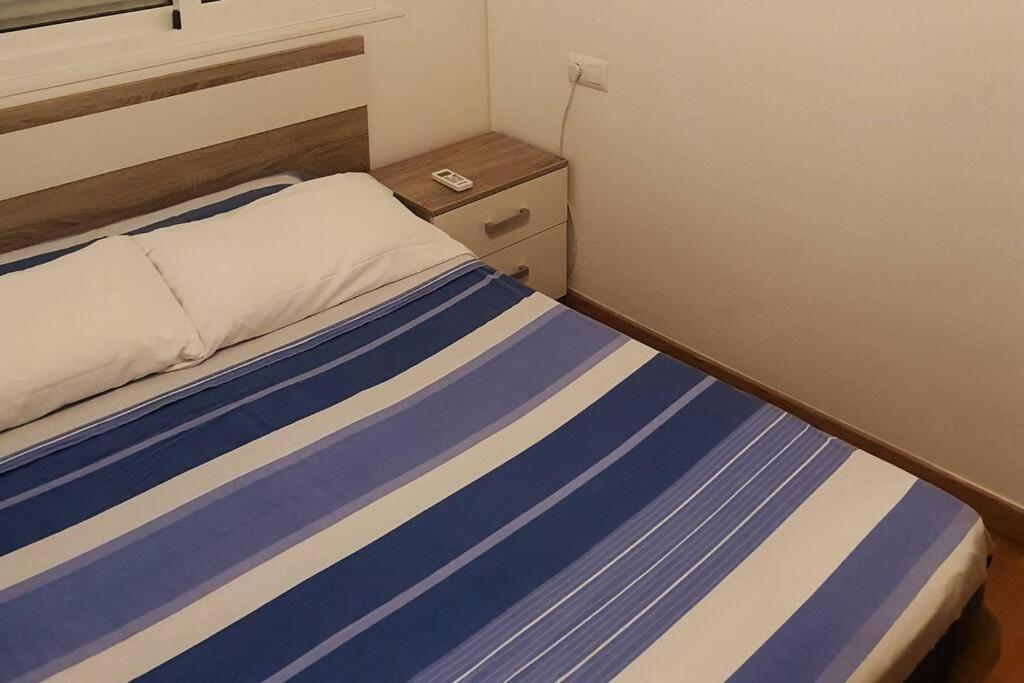 4F, Aire Acondic, 80M2, 2 Dormitorios, 4 Huespedes, Wifi Gratis Ла-Линеа-де-ла-Консепсьон Экстерьер фото